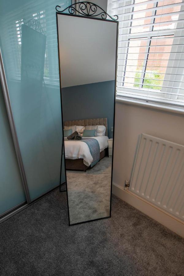 The Chaucer - Modern 3 Bed Home With Parking Close To City Centre Кэнтербари Экстерьер фото