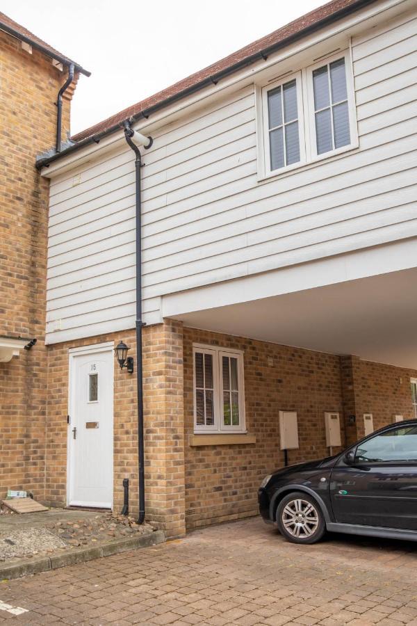 The Chaucer - Modern 3 Bed Home With Parking Close To City Centre Кэнтербари Экстерьер фото