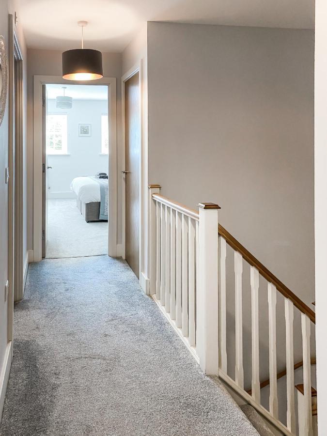The Chaucer - Modern 3 Bed Home With Parking Close To City Centre Кэнтербари Экстерьер фото